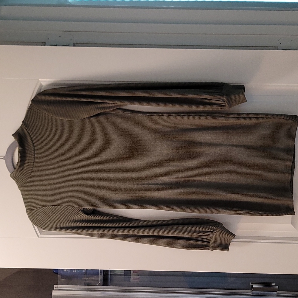**Final Price** Cozy Ribbed Mock Neck Sheath Dress